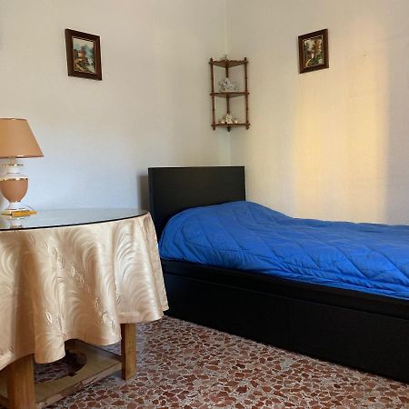 Apartments Plaza De Las Escuelas Аликанте Экстерьер фото
