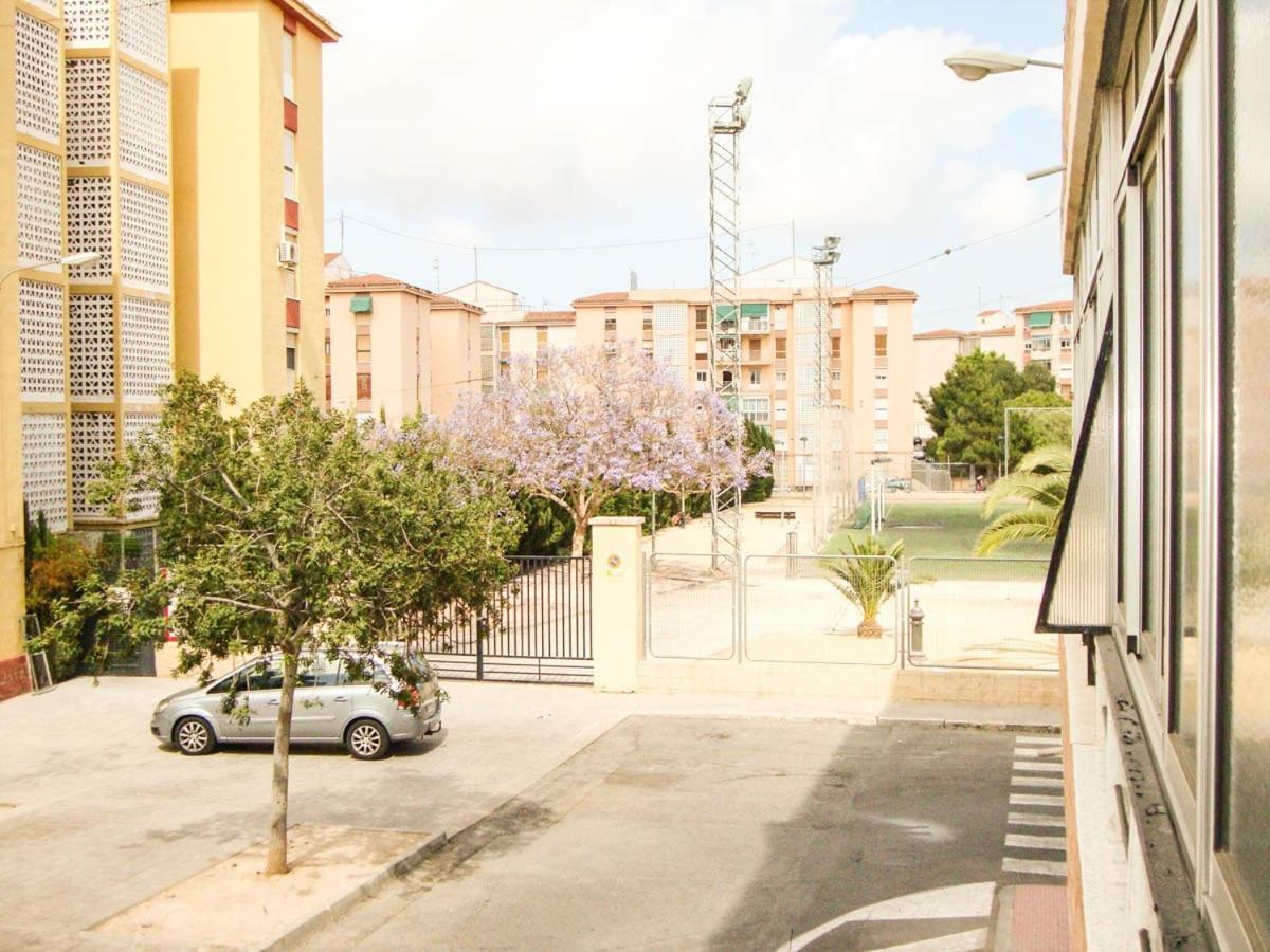 Apartments Plaza De Las Escuelas Аликанте Экстерьер фото