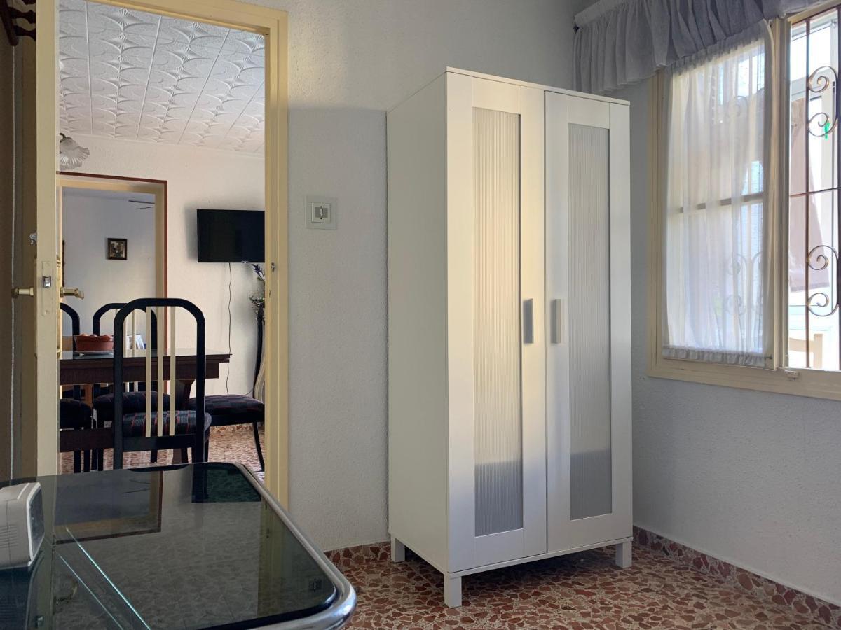 Apartments Plaza De Las Escuelas Аликанте Экстерьер фото
